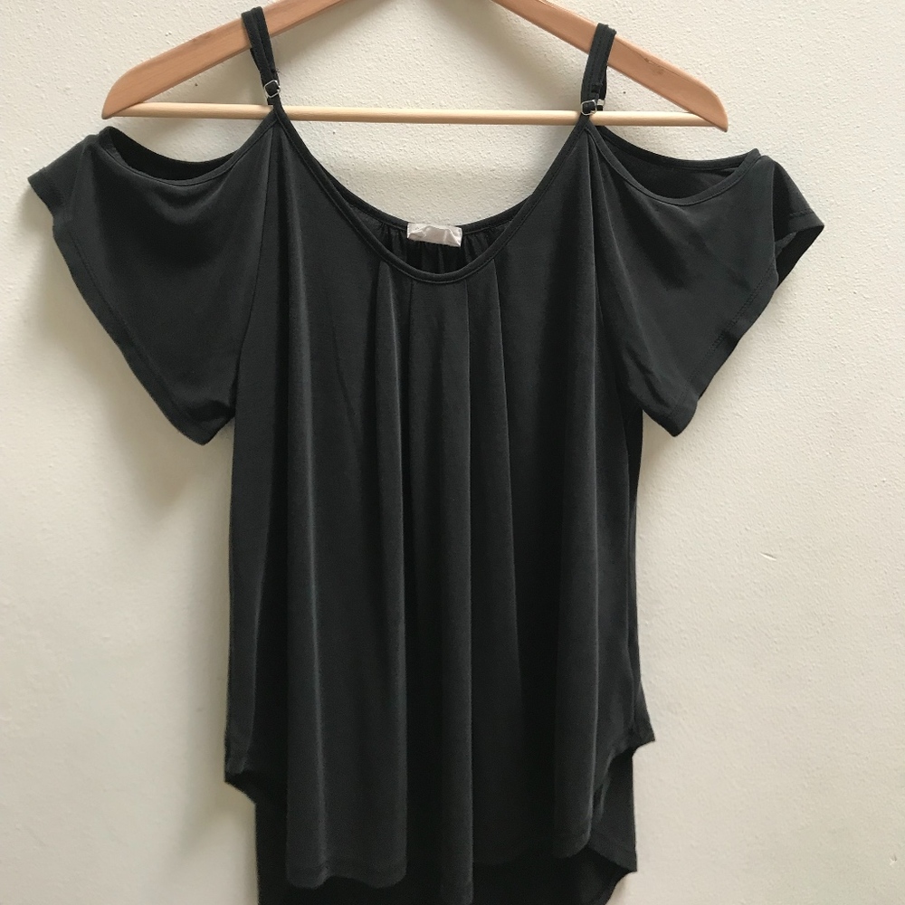 SIENNA SKY OFF SHOULDER BLOUSE TOP